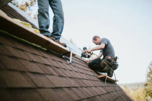 Local Roofers in Grand River, OH